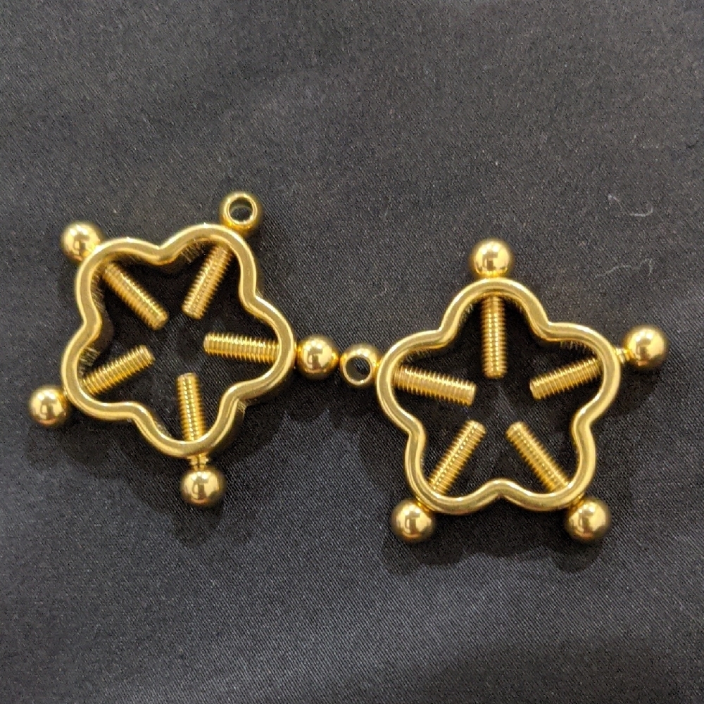 Gold Star-Shaped Nipple Clip On Rings / Can Use As Pendant
